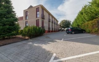 residencia-estudiantes-villaviciosa-de-odon-ubicacion-privilegiada-para-realizar-tus-estudios